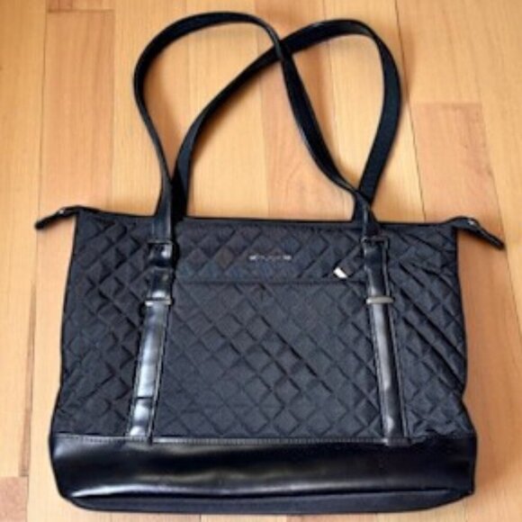 KROSER Quilted Laptop Tote Bag 15.6” | USB Port | Water-Resistant | Black | NWT - Picture 1 of 11